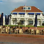 منتزه العطل Europarcs Parc Du Soleil نوردفيك