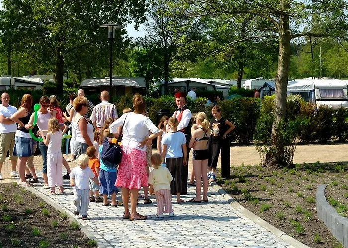 منتزه العطل Europarcs Parc Du Soleil نوردفيك