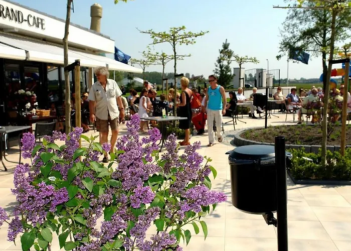 منتزه العطل Europarcs Parc Du Soleil