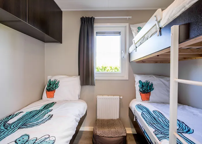 ホリデーパーク Europarcs Parc Du Soleil 3*